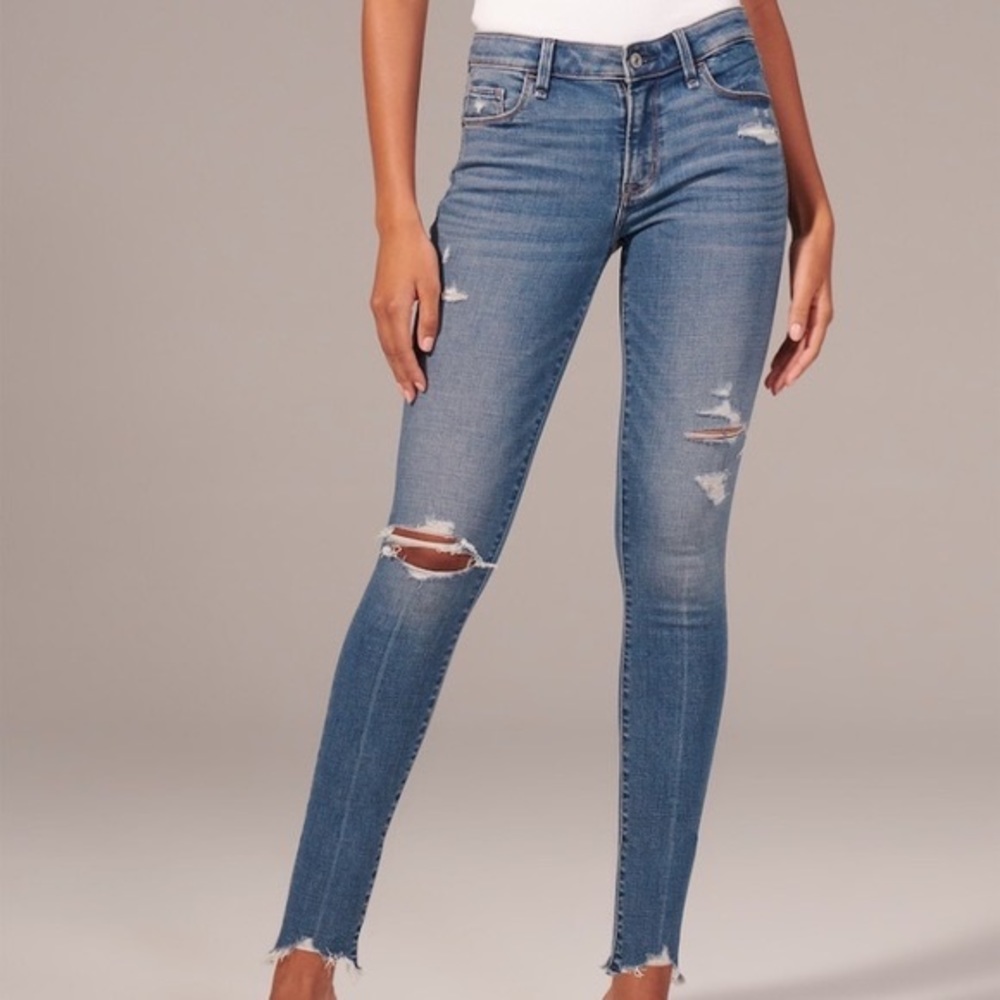 Abercrombie & Fitch Mid Rise Super Skinny Ankle